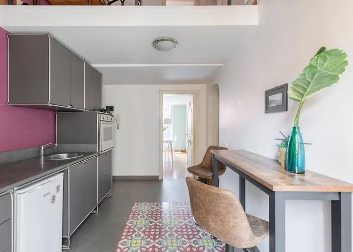 Iflat Colosseum Wide 公寓 *